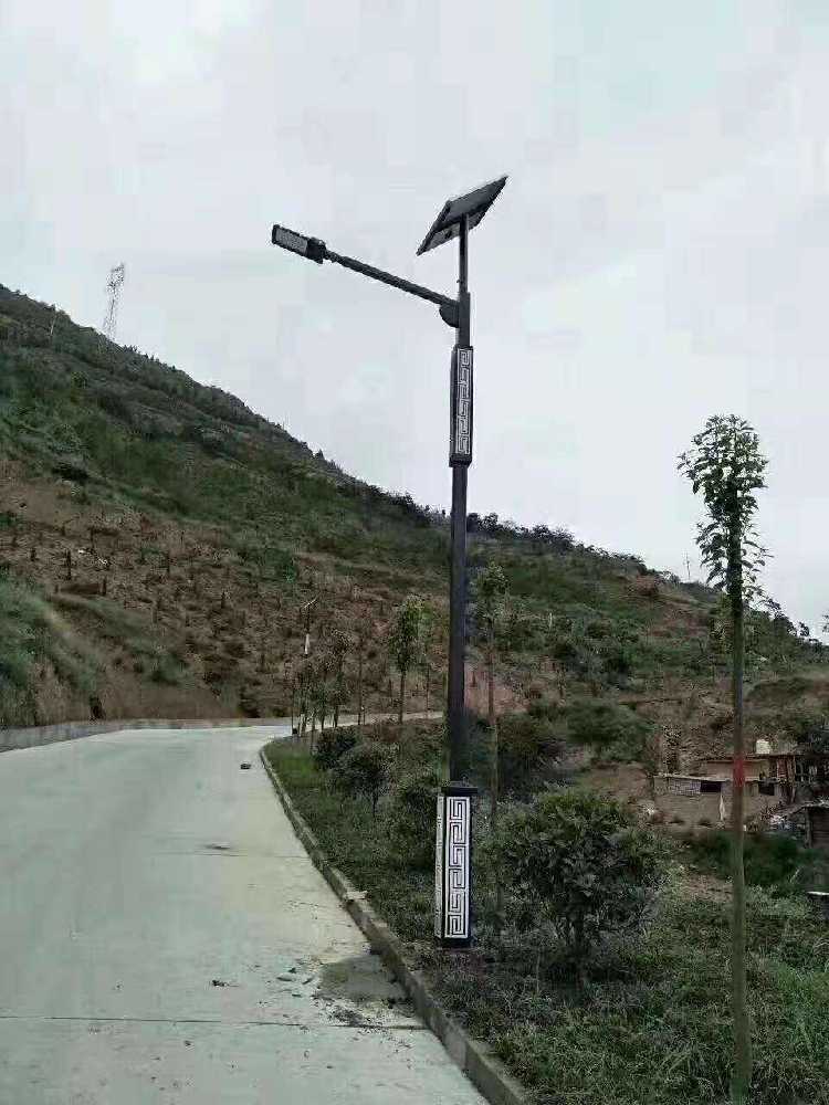 大箐山县仿古太阳能路灯